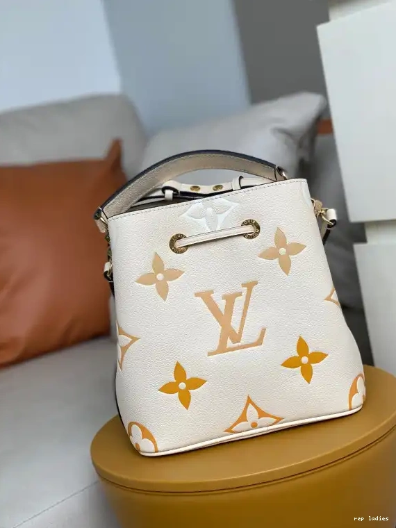 Cheap NÉONOÉ BB LOUIS VUITTON 0523
